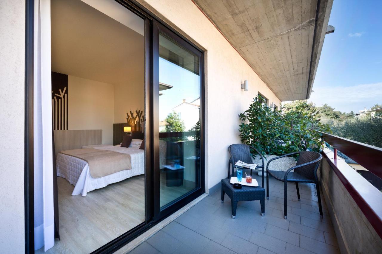 Hotel Desenzano Дезенцано-дель-Гарда Екстер'єр фото