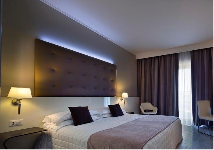 Hotel Desenzano Дезенцано-дель-Гарда Екстер'єр фото