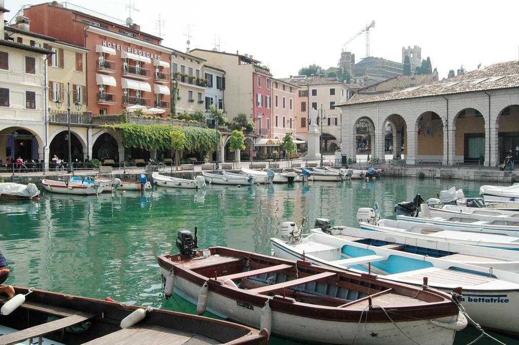 Hotel Desenzano Дезенцано-дель-Гарда Номер фото