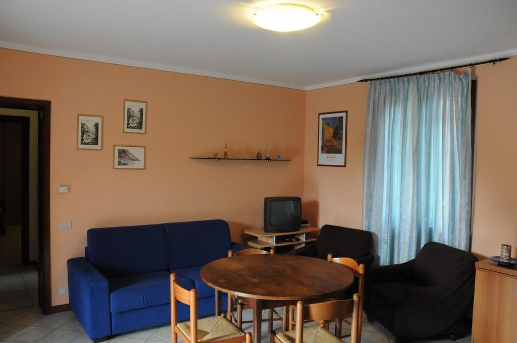 Hotel Desenzano Дезенцано-дель-Гарда Номер фото