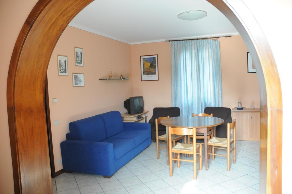 Hotel Desenzano Дезенцано-дель-Гарда Номер фото