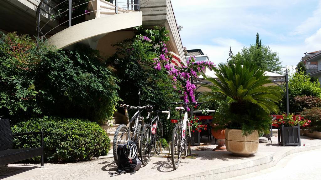 Hotel Desenzano Дезенцано-дель-Гарда Екстер'єр фото